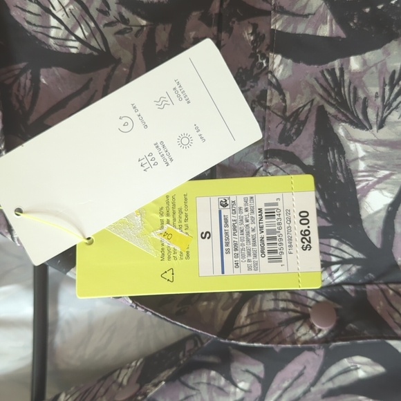 All in motion (target) ss resort shirt - Picture 2 of 5